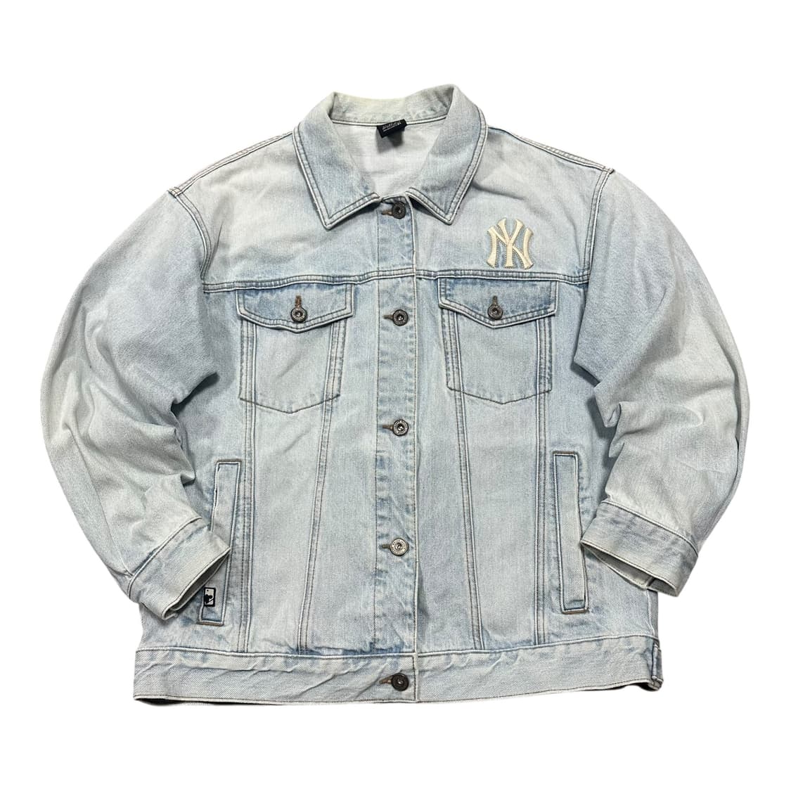 ✨ (바배) MLB 뉴욕양키즈 빅로고 연청 청자켓 상품이미지2