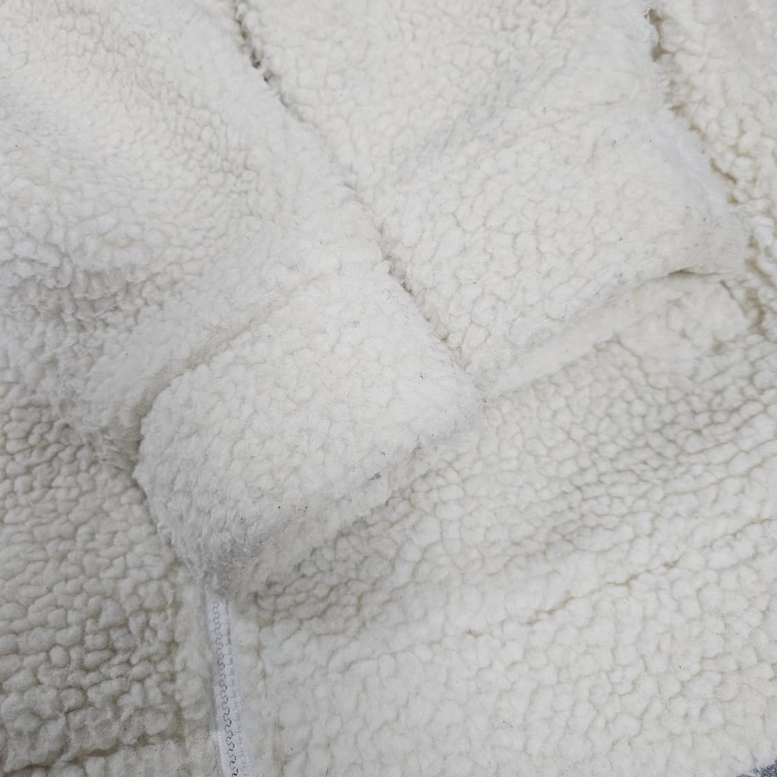 S 게스 아이보리 뽀글이 후드 후리스 상품이미지3