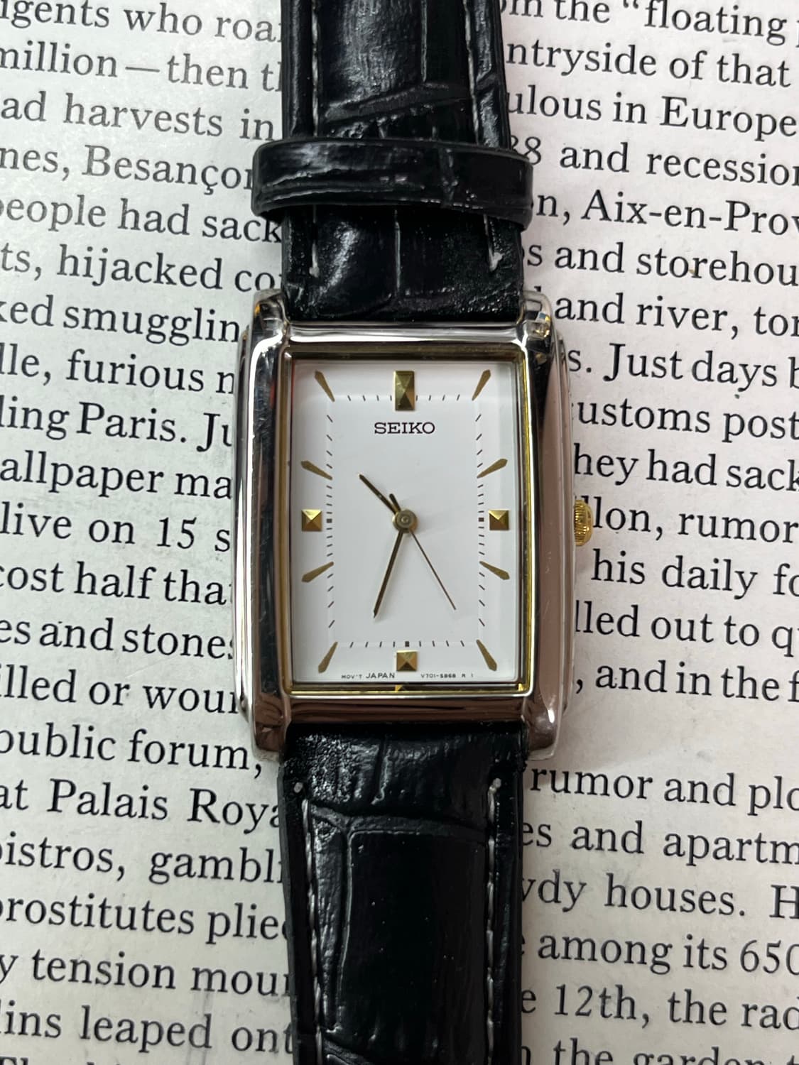 Seiko Tank Quartz V701-5E30 (1995) 상품이미지1