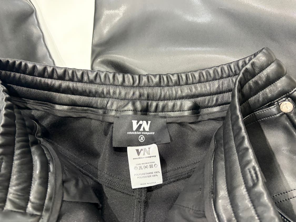 Vneckluv 블랙 인조 가죽 밴딩 팬츠#새상품 상품이미지5