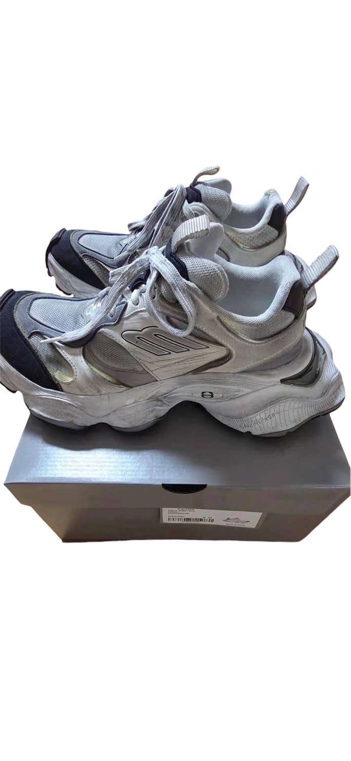 Balenciaga Cargo Sneakers 상품이미지1