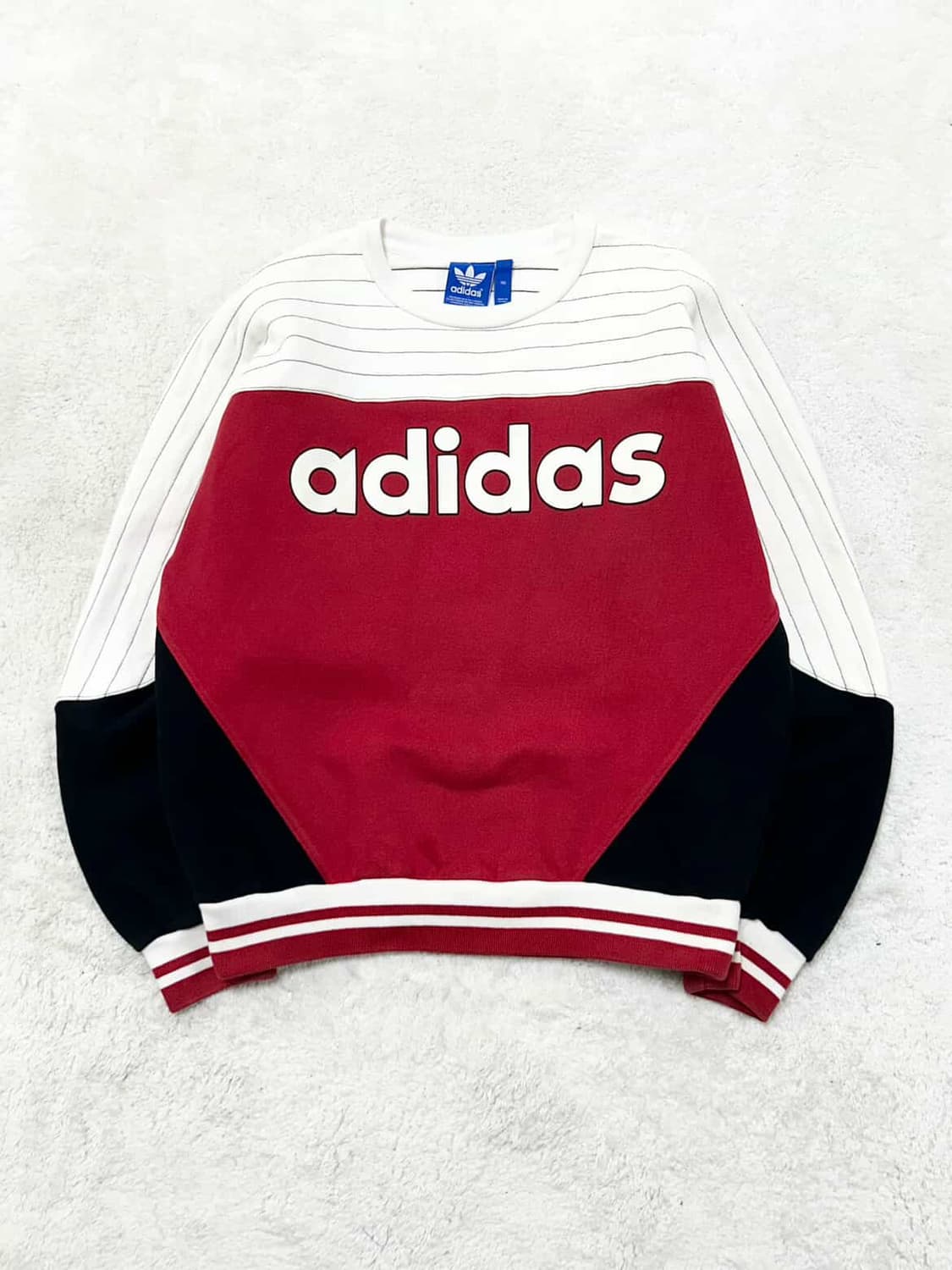 아디다스 니고 블락드 레드 맨투맨 상품이미지5