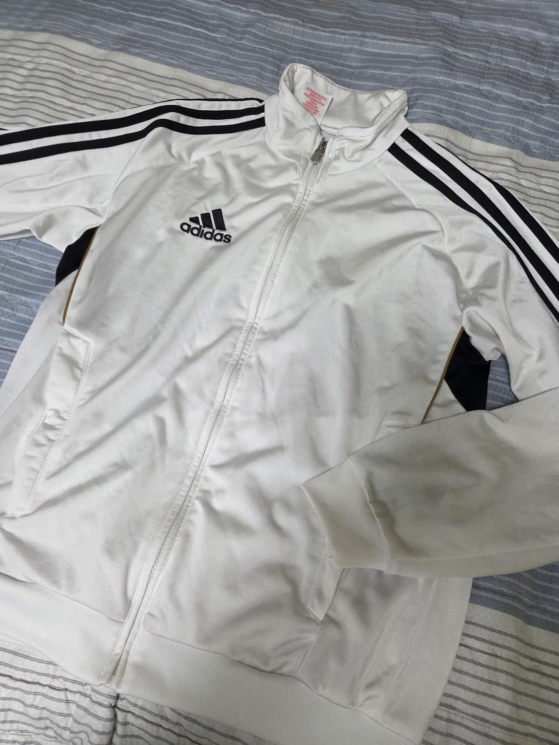 아디다스 레알마드리드 져지(였던) 흰검져지 상품이미지2