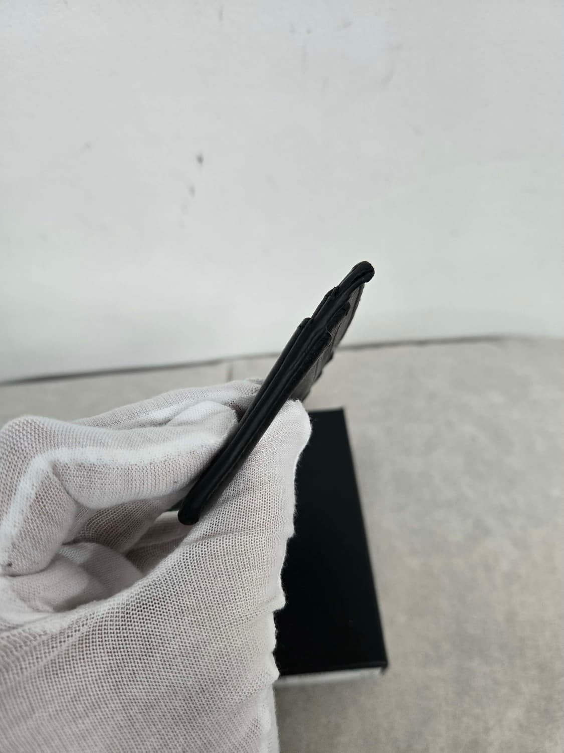 [보증서 정품] 입생로랑 크로커다일 카드지갑 상품이미지1