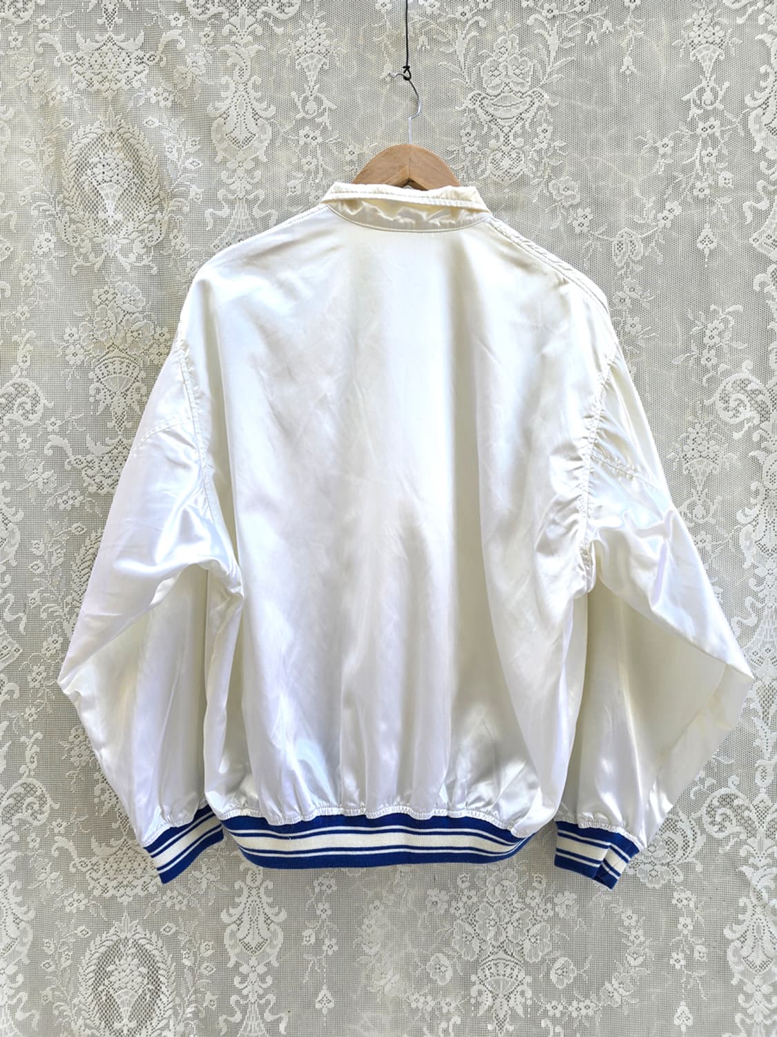 90s 마일드 세븐 사틴 자켓 상품이미지6