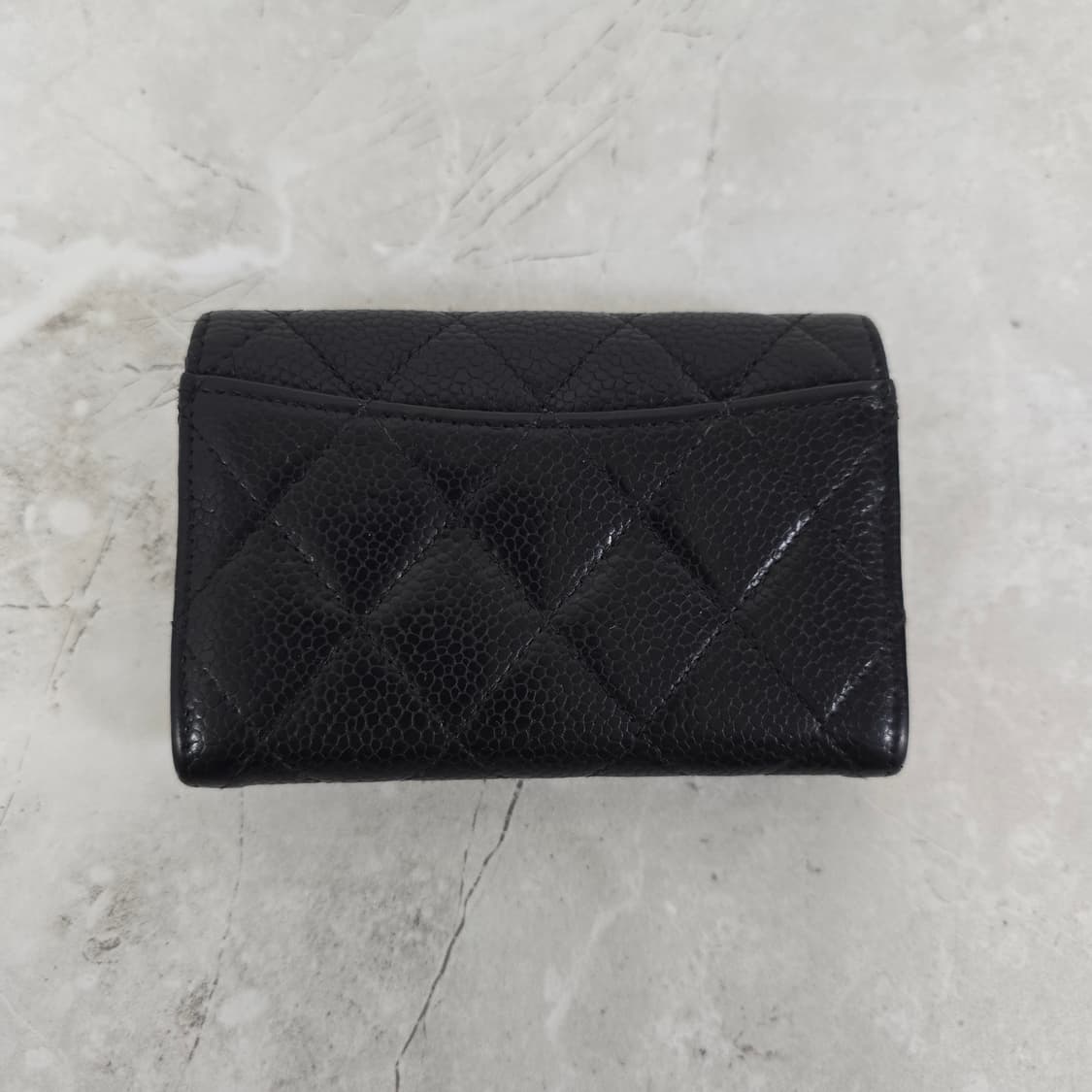 샤넬 캐비어 클래식 카드 지갑 판매 상품이미지2