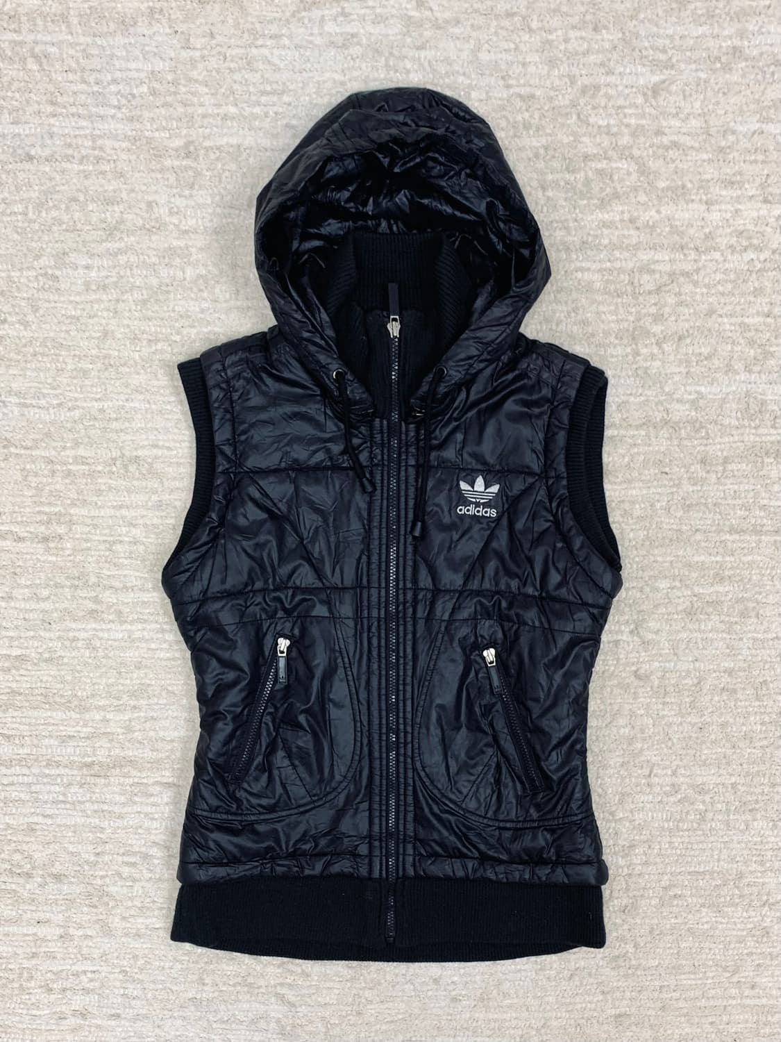Black Adidas padded vest 상품이미지1