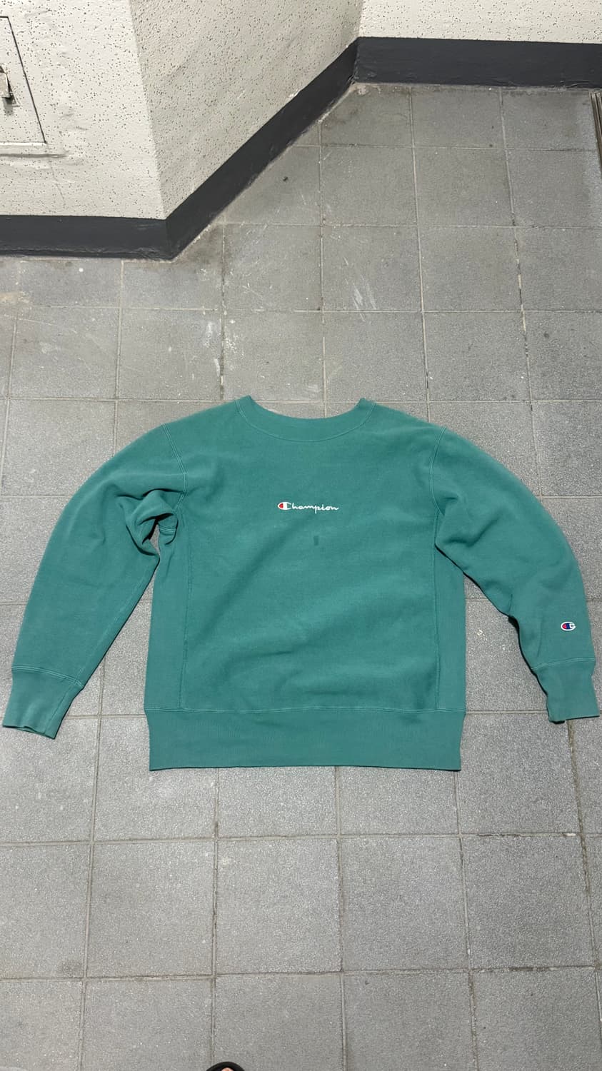 현행 챔피온 스웻셔츠 상품이미지1