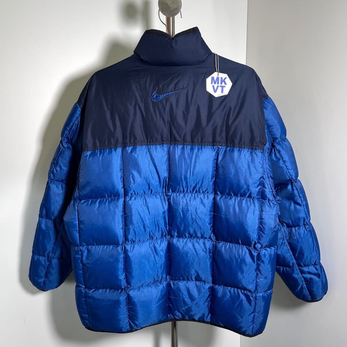 나이키 00‘s 스우시 패치 푸퍼 다운 패 상품이미지1