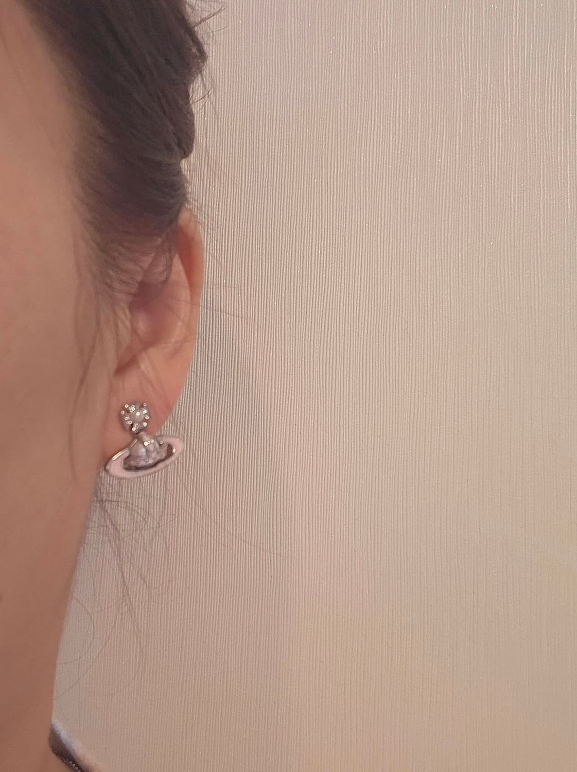 비비안웨스트우드 업사이클링 스왈진주 연핑크 귀걸이 상품이미지6