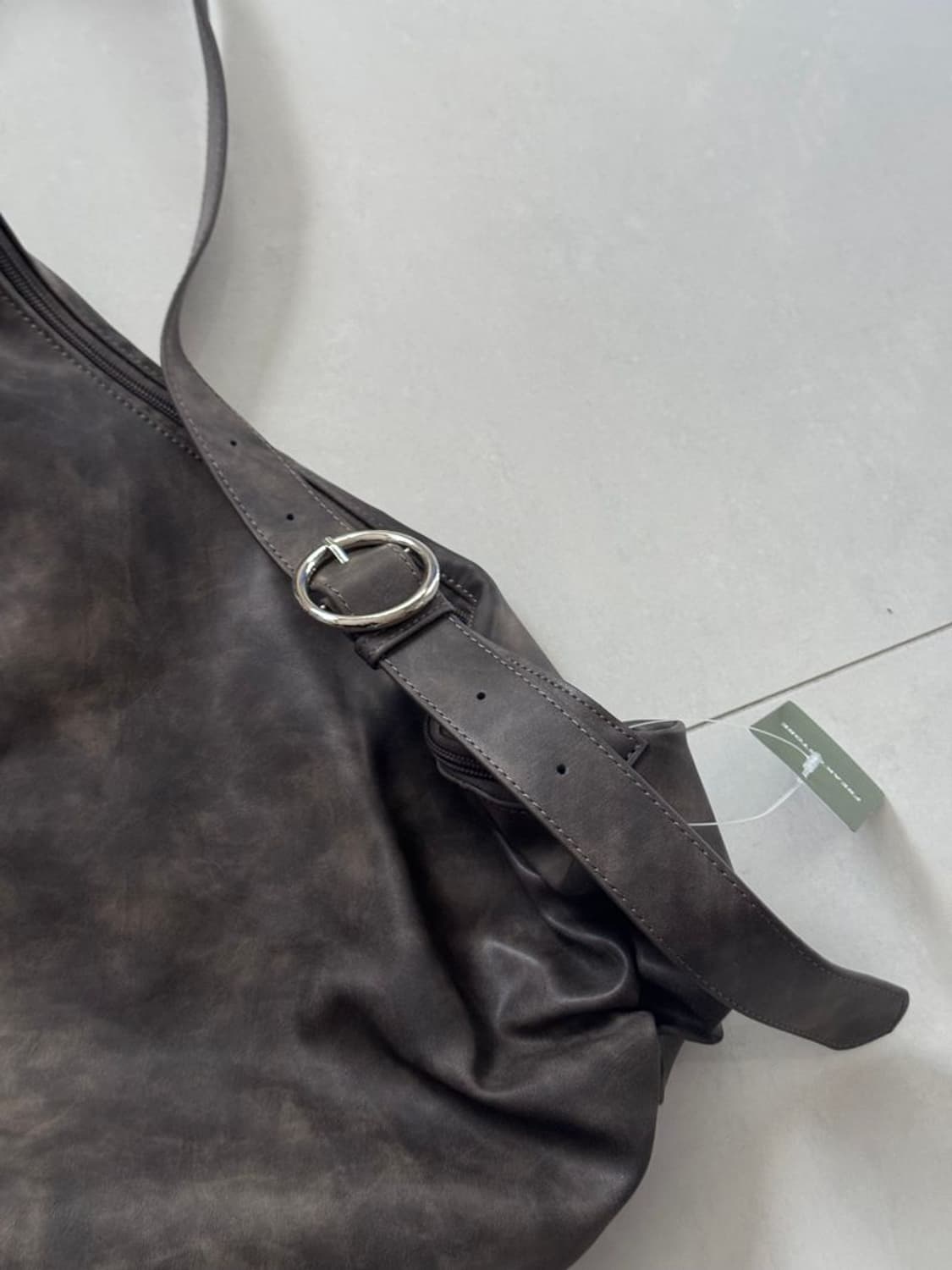 STADS ROUND SHOULDER BAG 스태즈 라운드 숄더백 상품이미지7