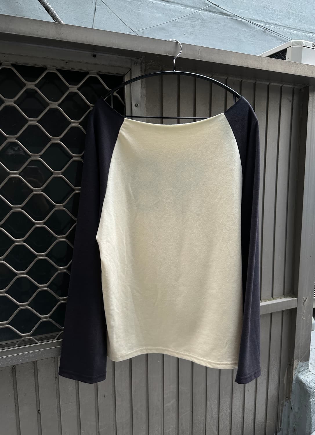 Vintage one shoulder tee 상품이미지5