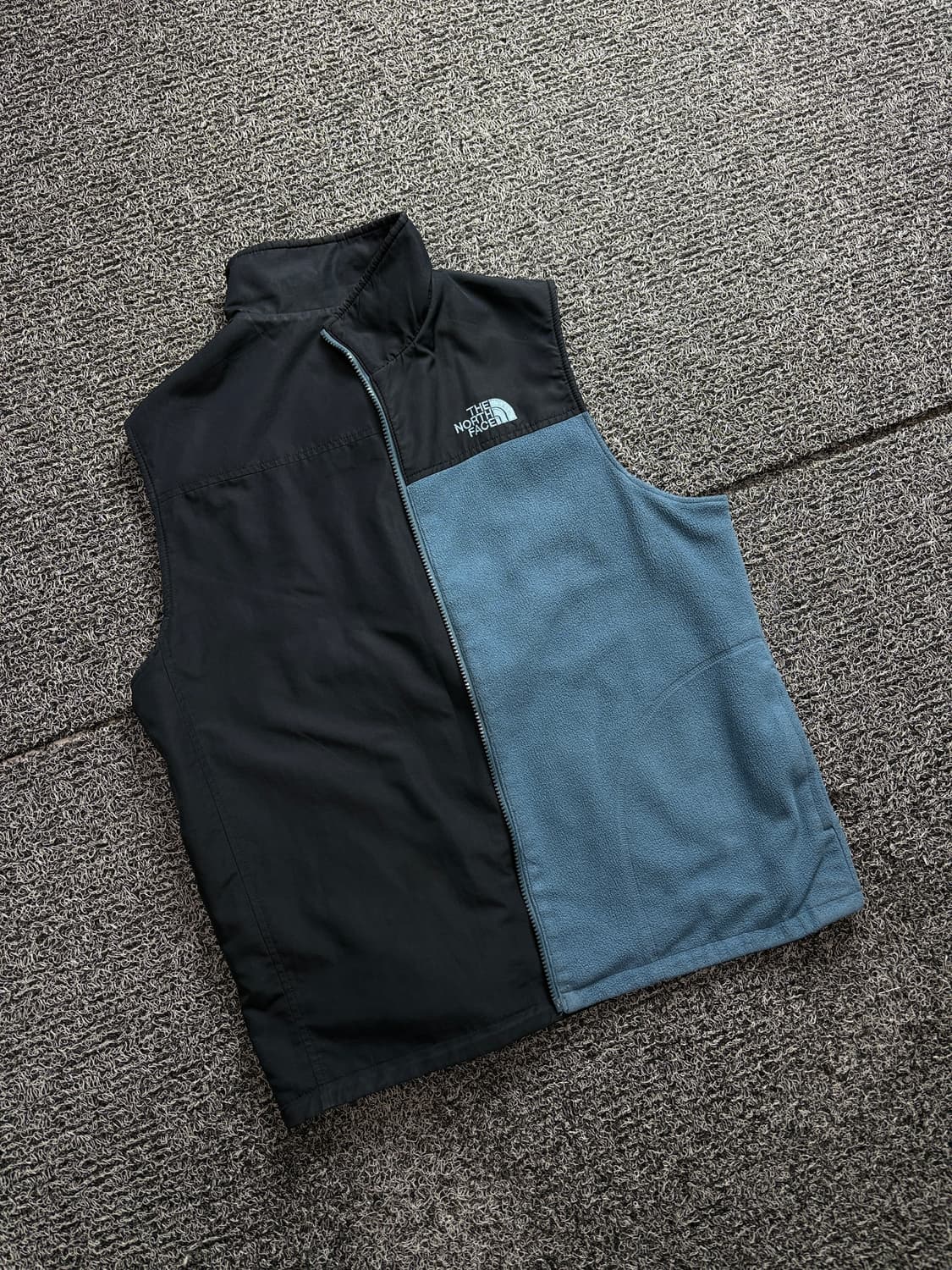 노스페이스 OG 리버시블 나일론 플리스 베스트 2466 상품이미지1