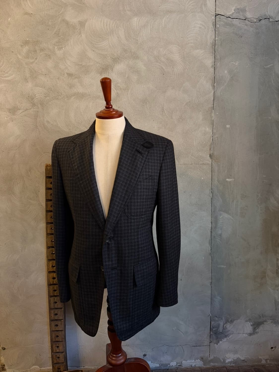 톰포드 테일러드 자켓 100 상품이미지1