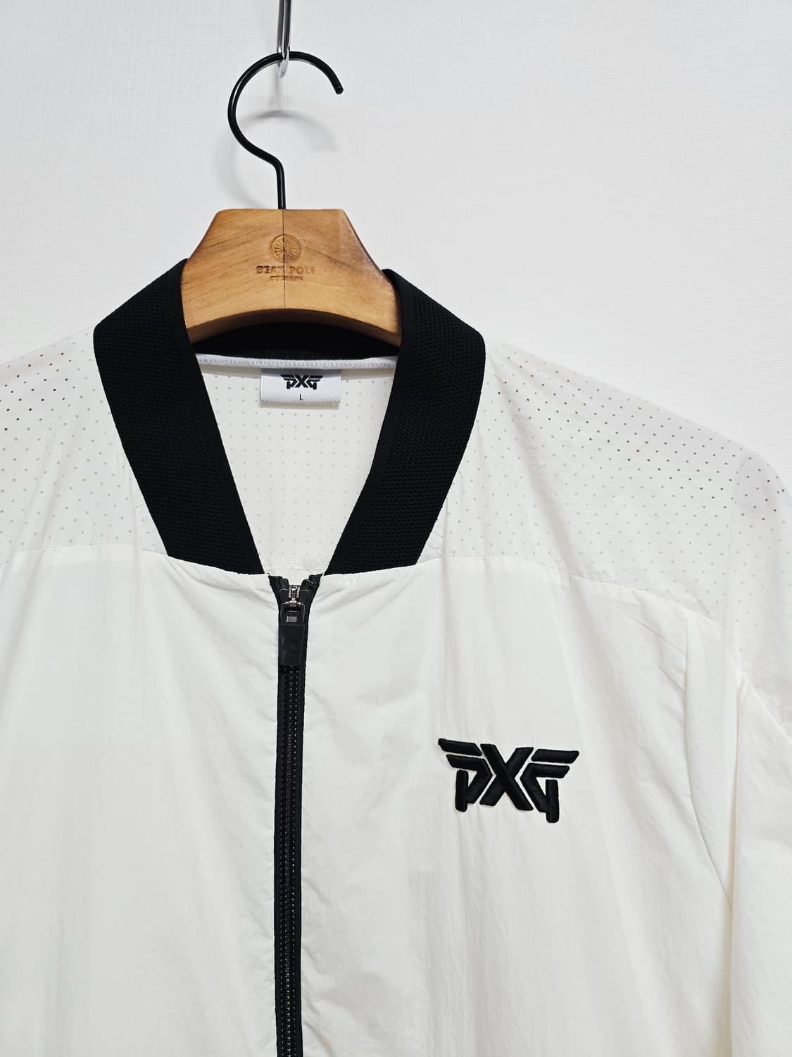 PXG 화이트 봄버 자켓 상품이미지2