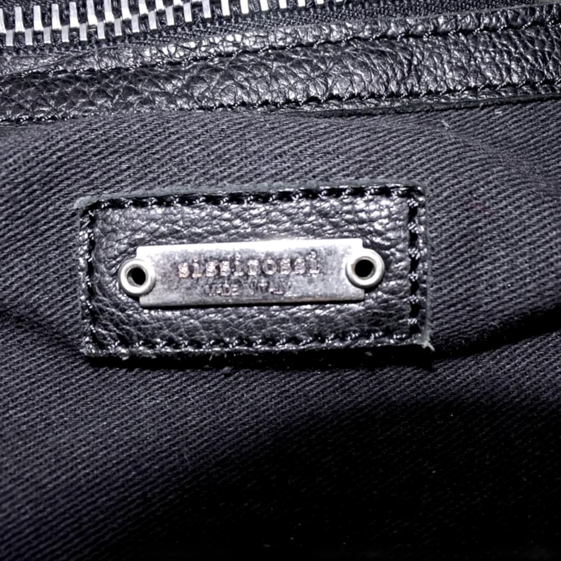 시시로씨 집 카프스킨 보스톤백 디올옴므 의 에디슬리먼 을 추천 상품이미지7