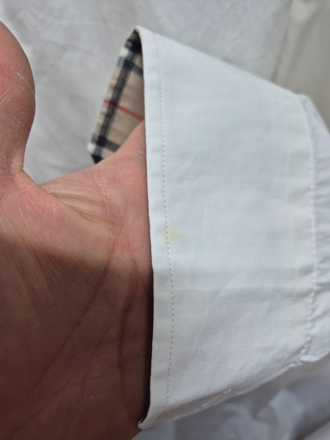 버버리 화이트셔츠  상품이미지5