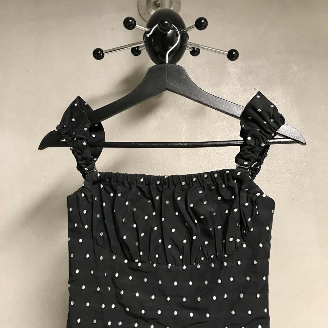 비비안웨스트우드 슬리브리스 탑 40(W) 상품이미지2