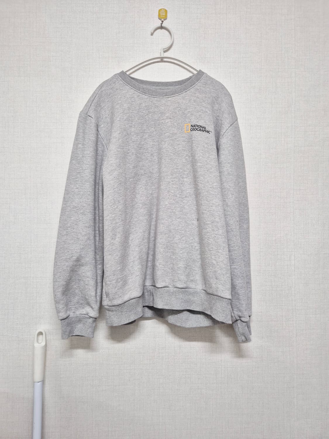 내셔널지오그래픽 맨투맨 상품이미지1