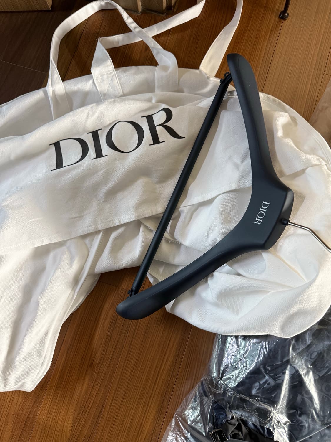 디올 오블리크 다운 자켓 네이비 블루 테크니컬 자카드 Dior Obliq 상품이미지4