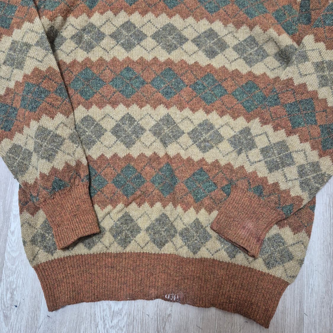 더 헌트 아가일 패턴 니트 상품이미지3