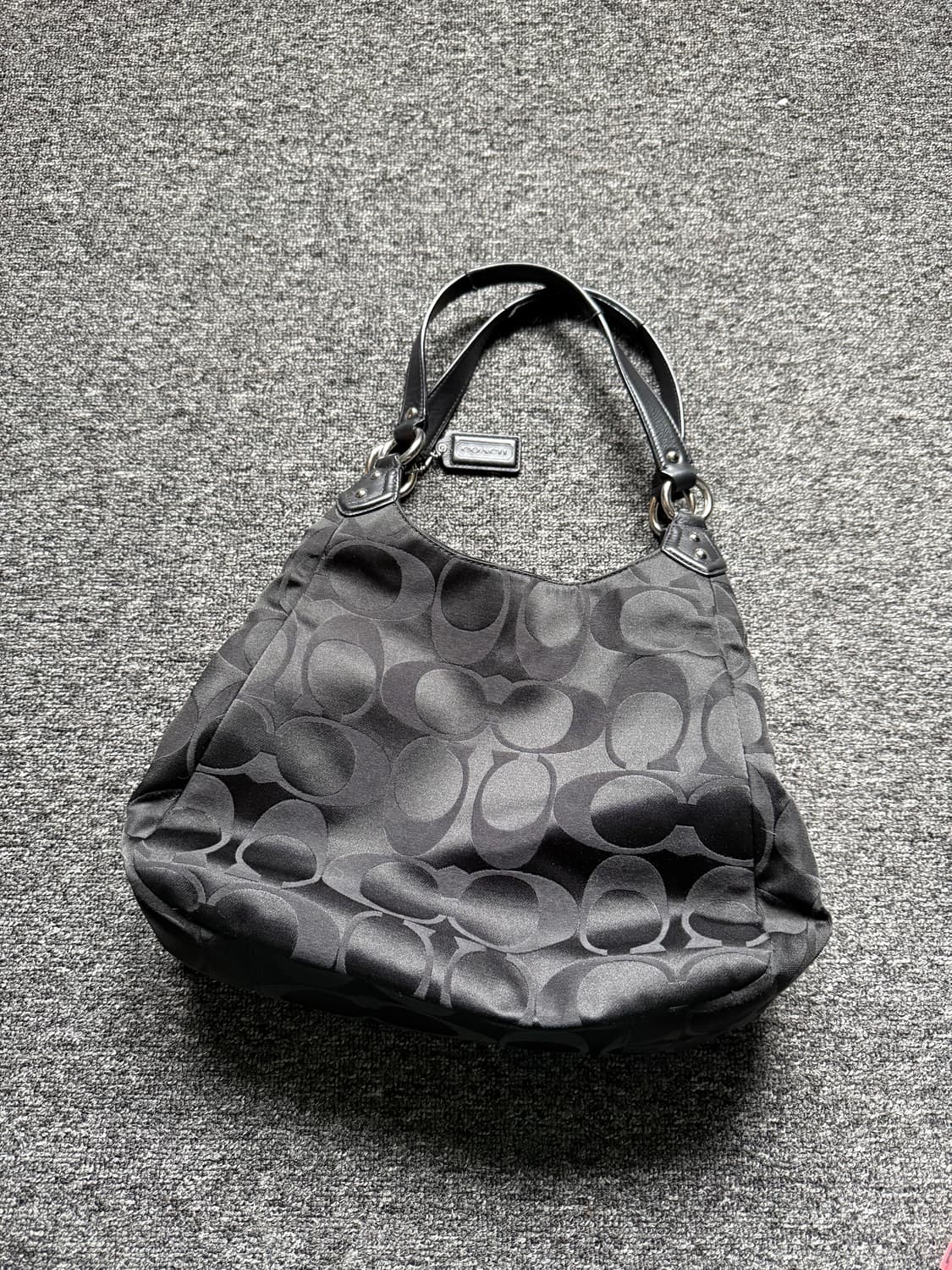 코치 시그니처 호보 백 상품이미지8