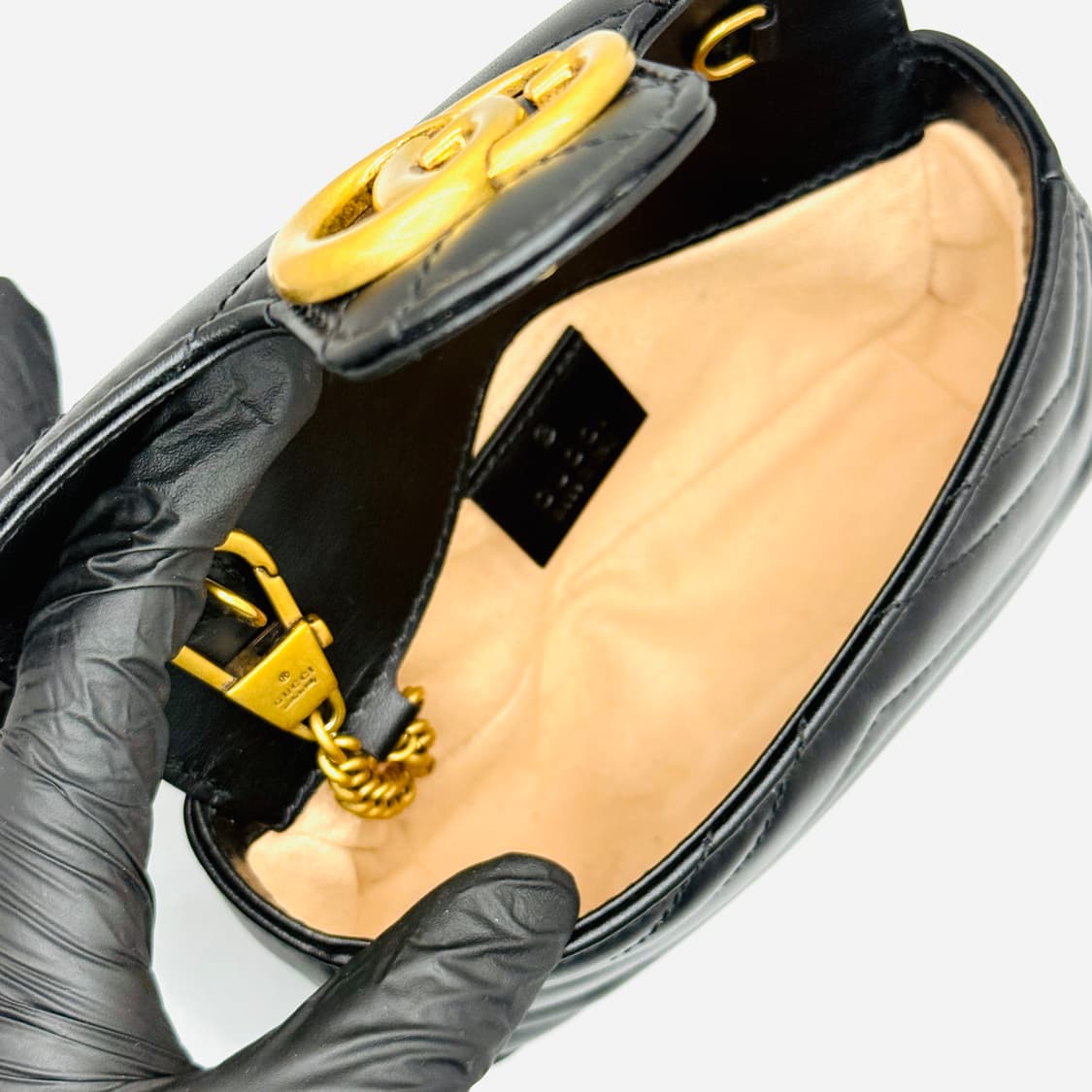 구찌 GG 마몽 마틀라세 미니백 상품이미지8