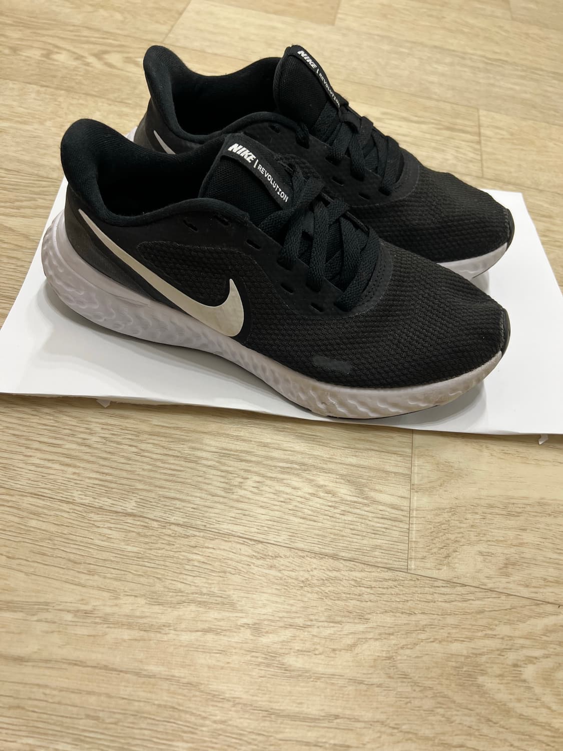 나이키 레볼루션 5 상품이미지6