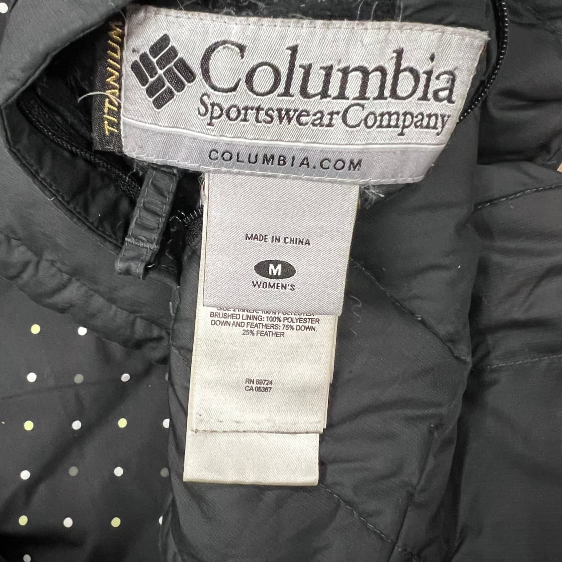 컬럼비아 양면 블랙 도트 경량 얇 패딩  상품이미지7