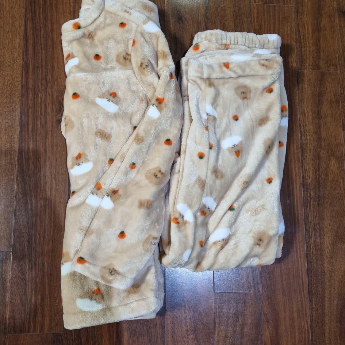 모던하우스 버터샵 BT 달순이 파자마 수면잠옷 밍크극세사 상품이미지9