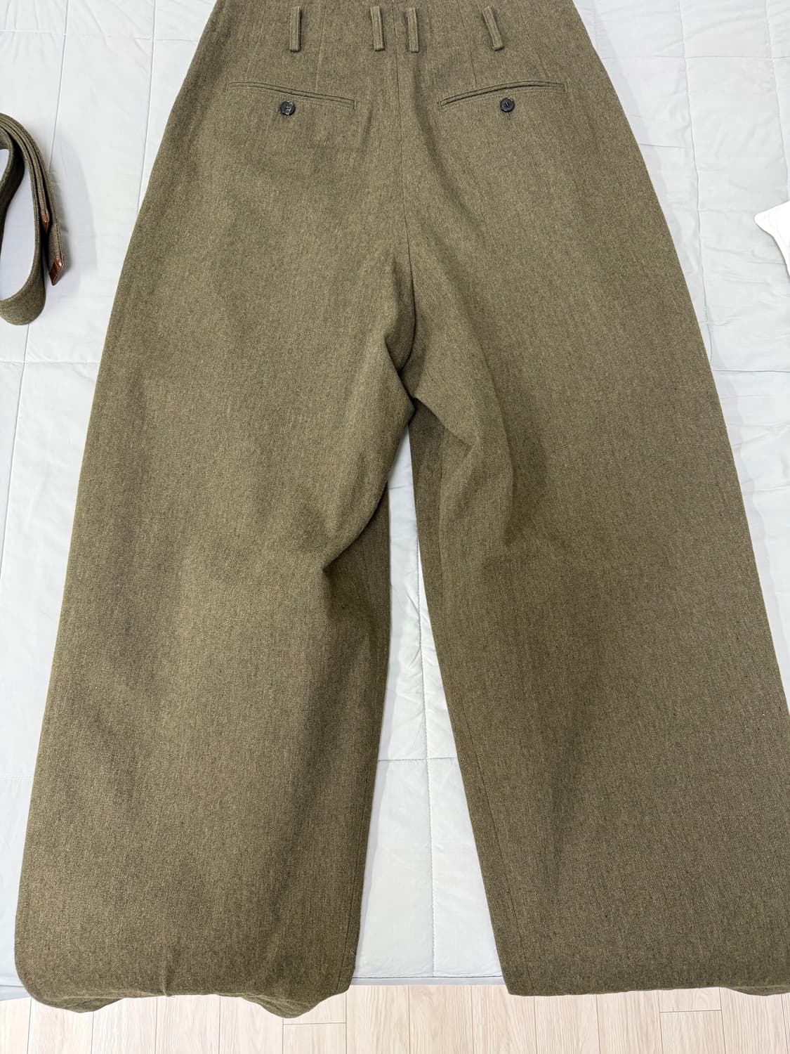 M 렉토 디테일 벨트 카키 팬츠 상품이미지2