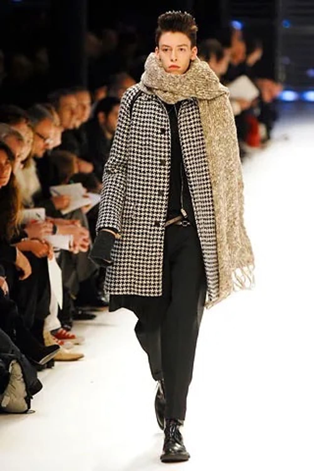 디올 옴므 네비게이트 머플러 상품이미지1