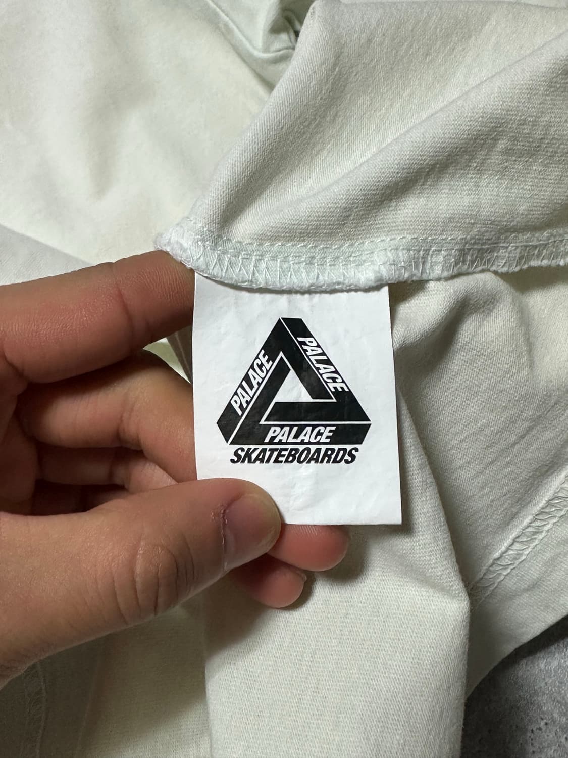 팔라스 빅로고 아이보리 반팔티 상품이미지7