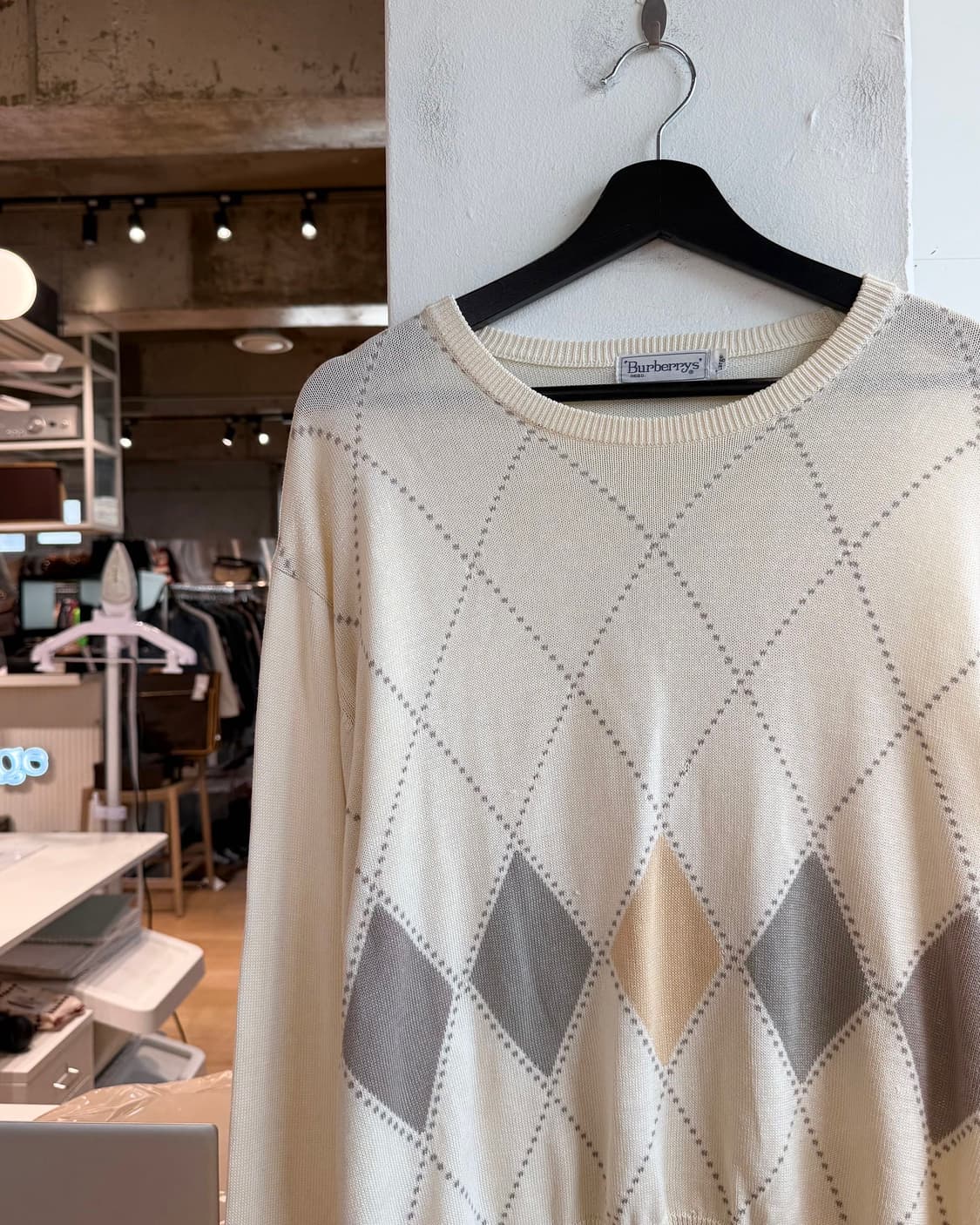 버버리 옐로우 아가일패턴 니트  상품이미지4