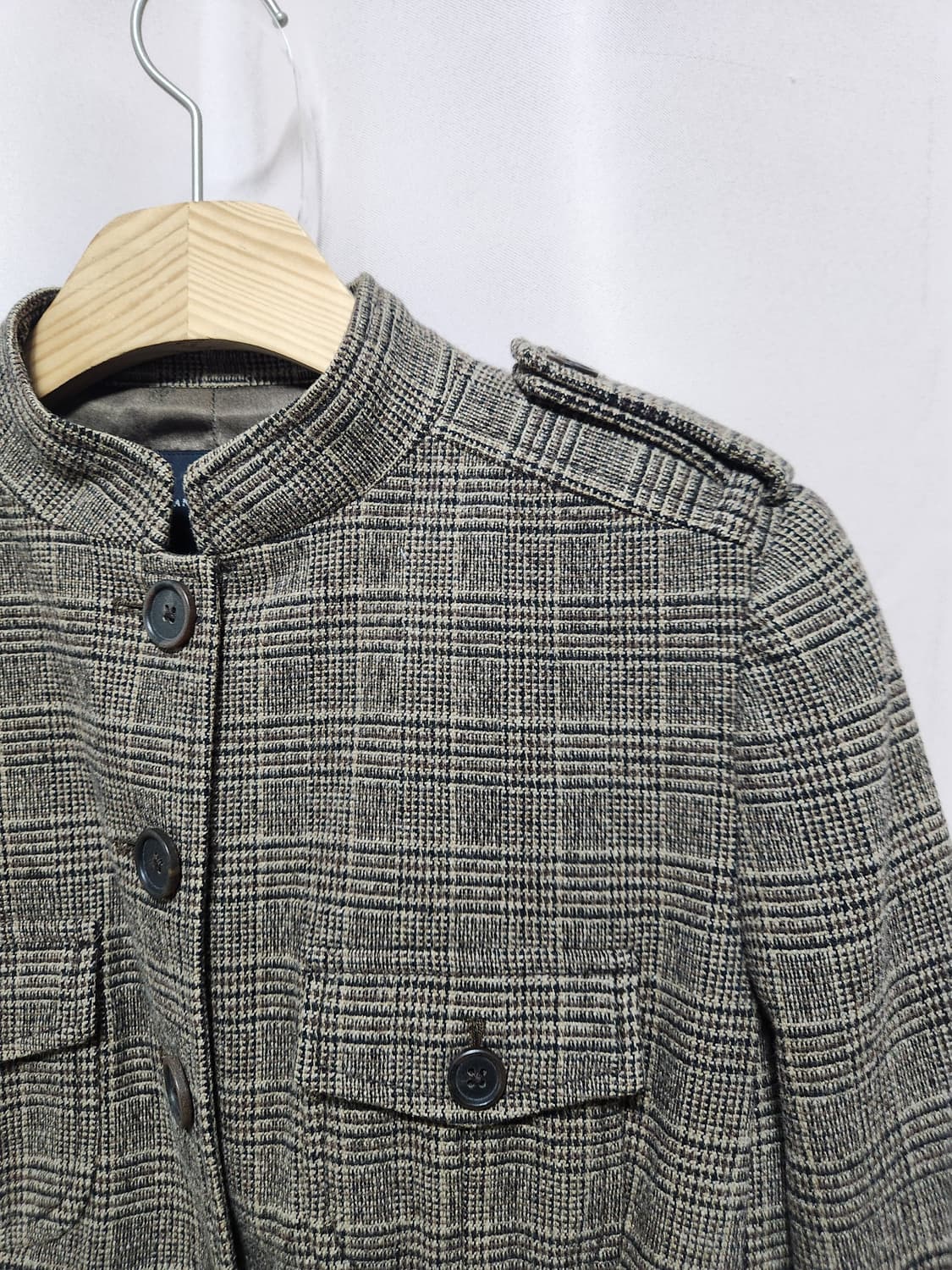 바나나 니퍼블릭 체크무늬 반버튼 숏 자켓 상품이미지3