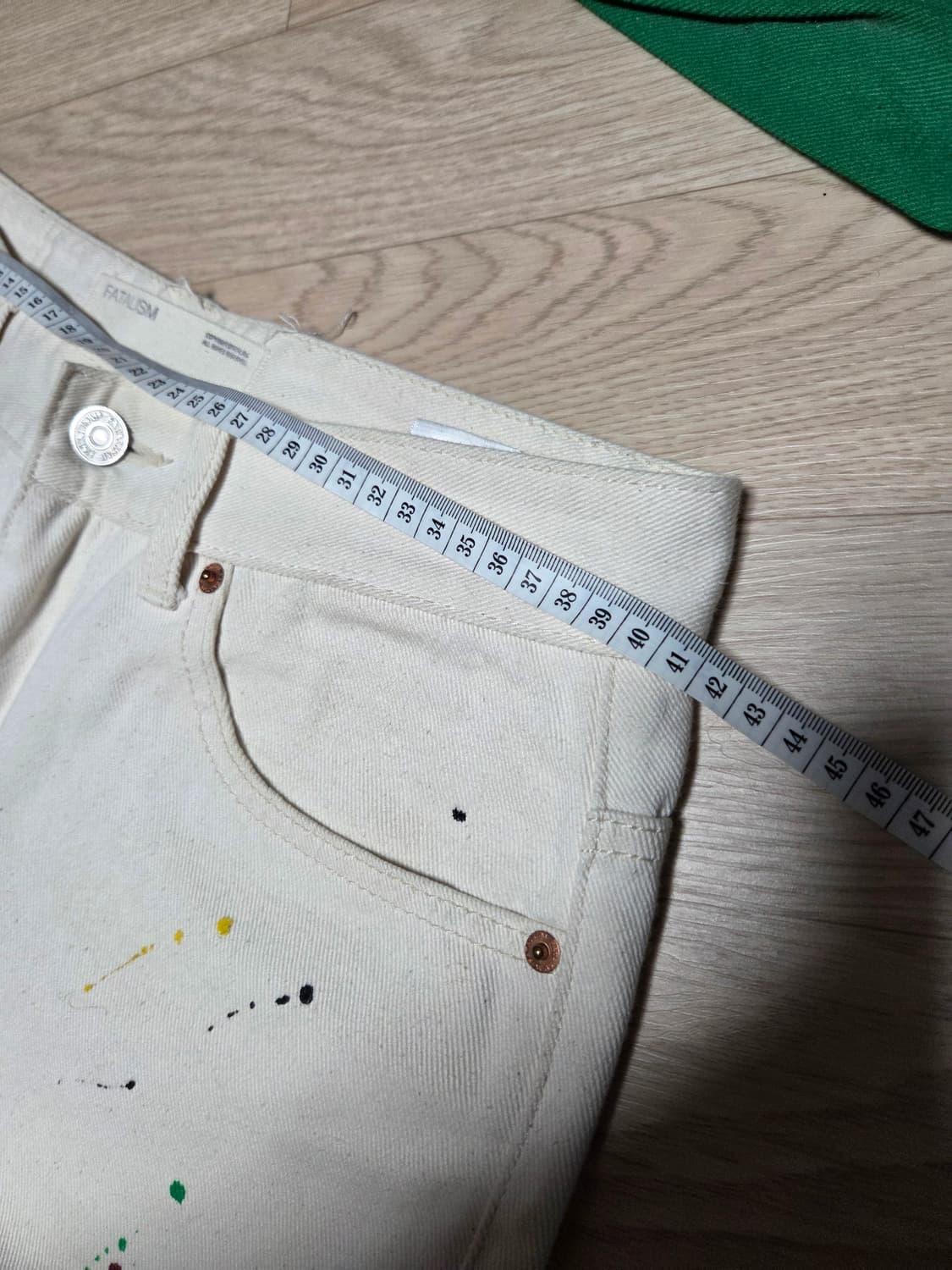 페이탈리즘 크림 페인팅 진 화이트 데님  상품이미지4