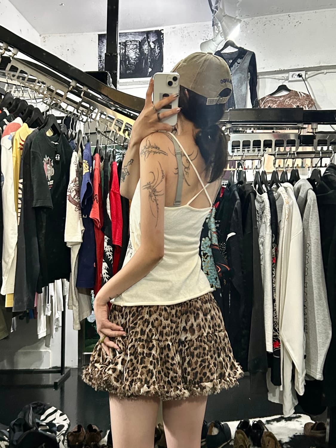 빈티지 y2k 프린팅 포인트 x자 스트랩 나시 상품이미지4