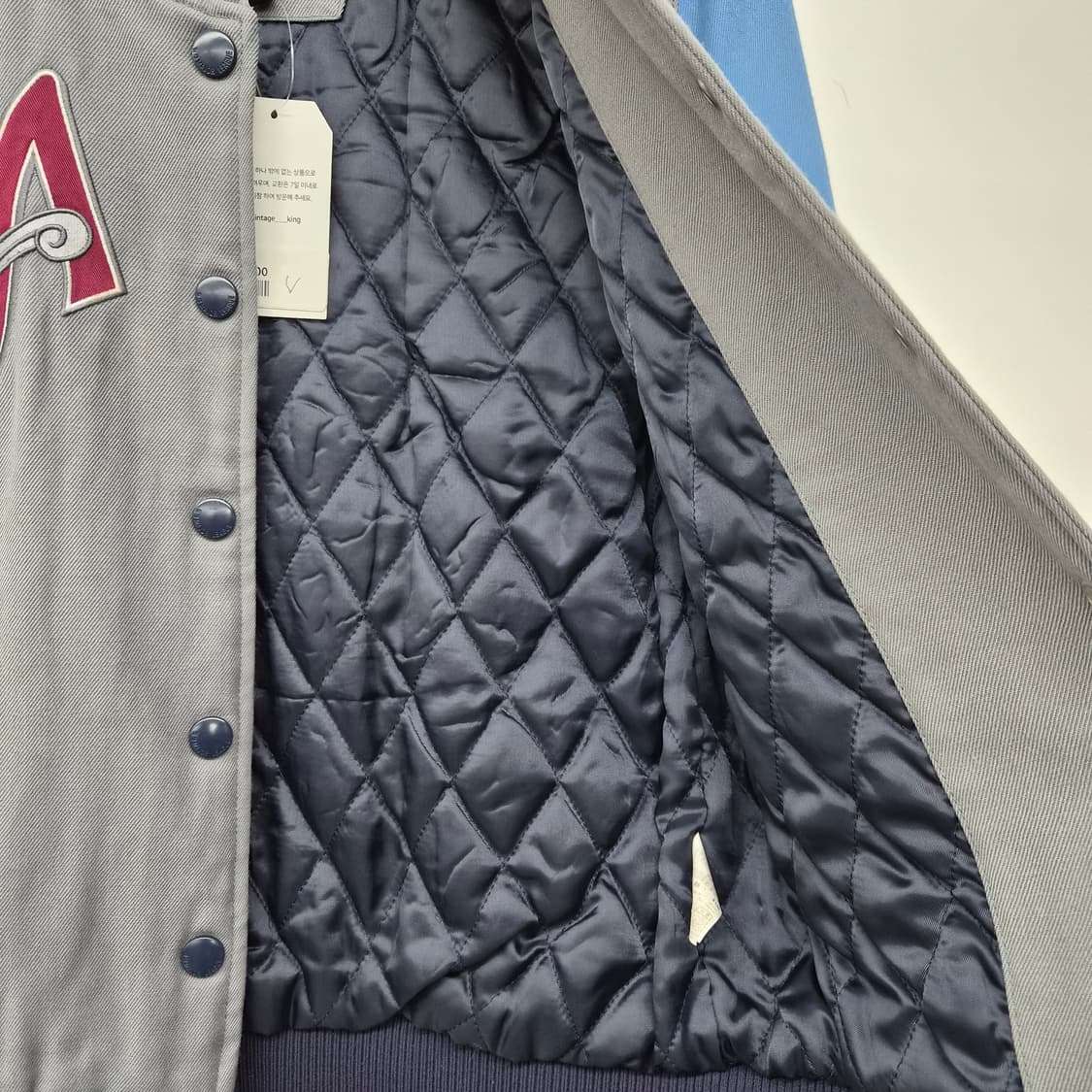 MLB LA 에인절스 팀 로고 누빔 바시티 자켓 남성 XS 상품이미지10