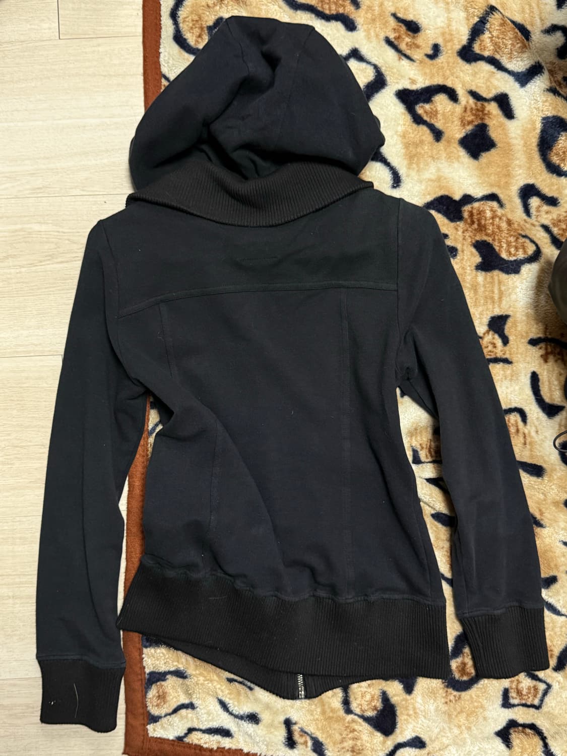 세실맥비 하이넥 y2k 대장 후드집업 상품이미지3