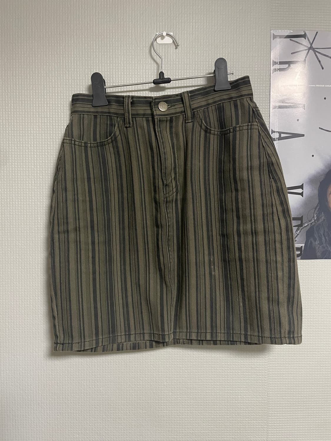 미스치프 스트라이프 트러커 스커트 카키 상품이미지3