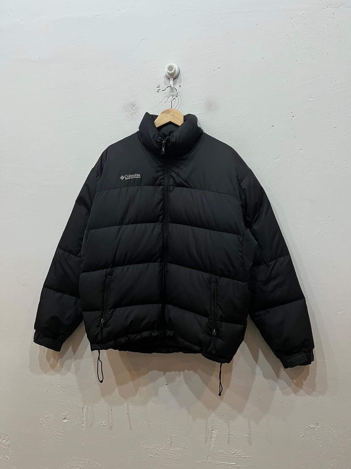 빈티지 COLUMBIA 콜롬비아 다운 패딩 블랙  상품이미지1