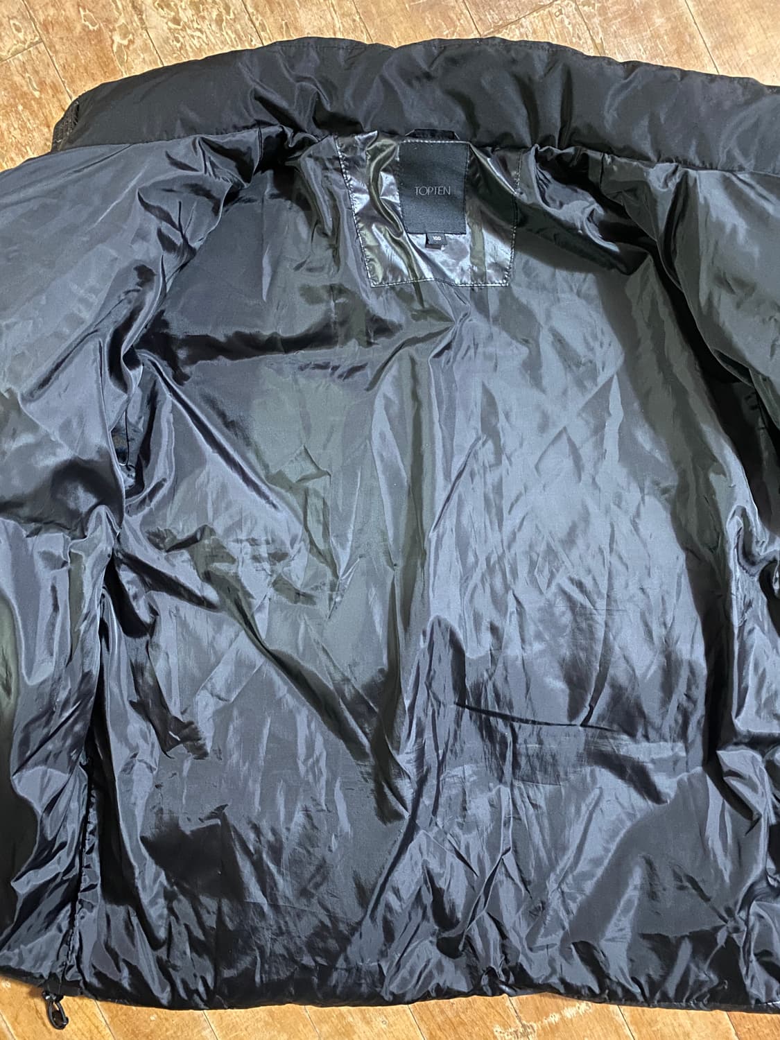 유광 탑텐  블랙 다운패딩  100사이즈 상품이미지5