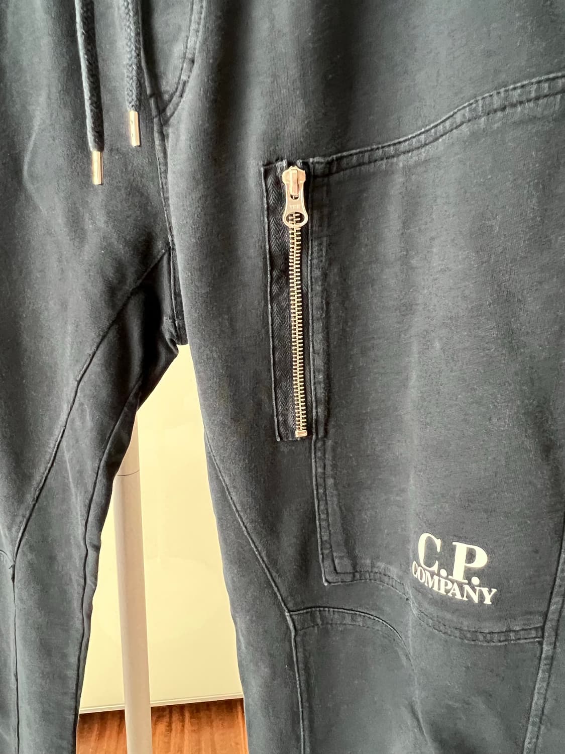 C.P COMPANY 조거 팬츠 상품이미지3