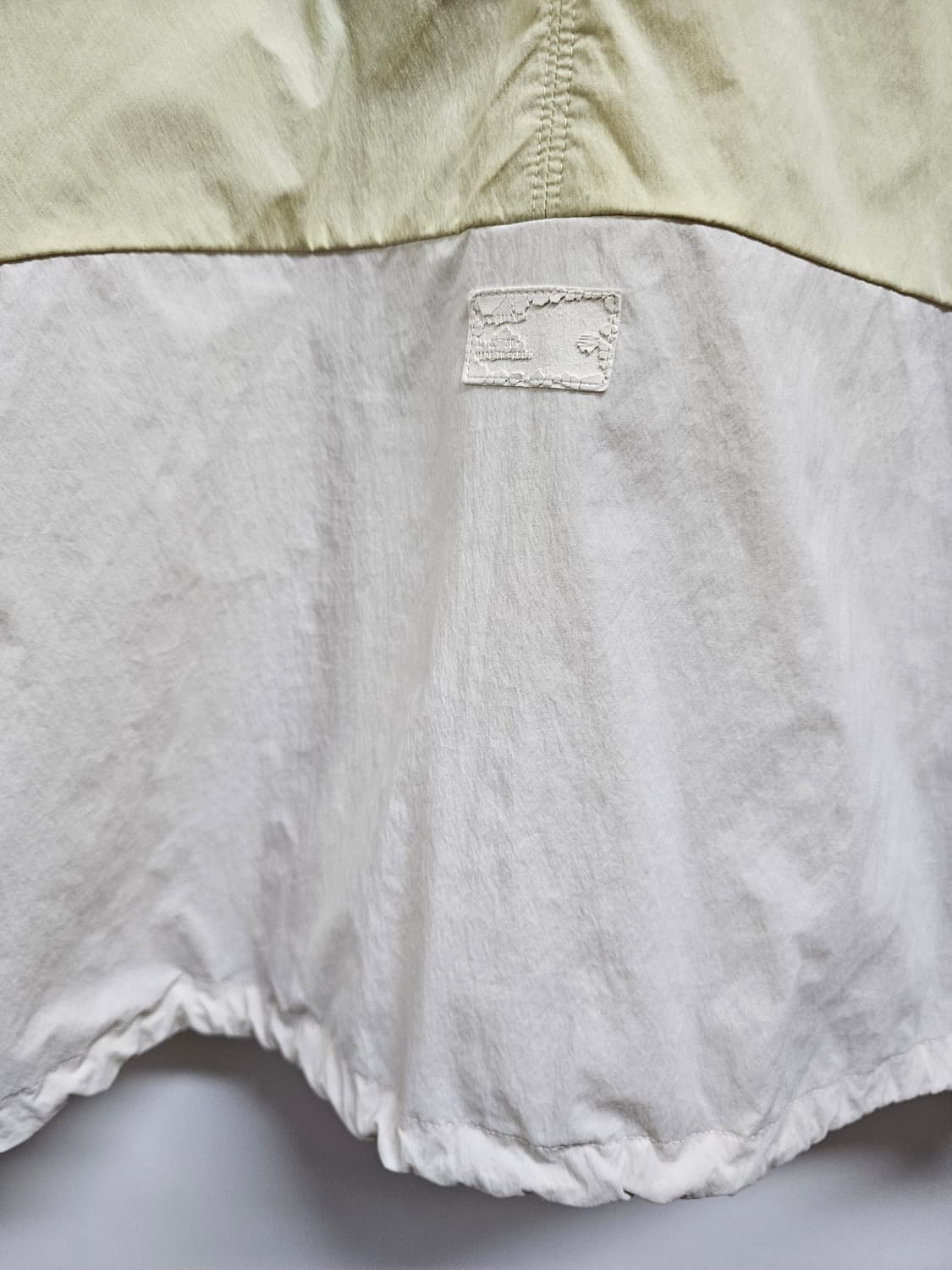 뉴발란스 옐로우 바람막이 자켓 M 상품이미지5