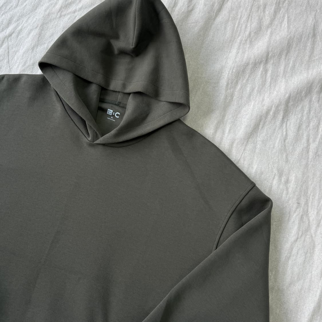 유니클로C 카키 후드 XL 상품이미지2