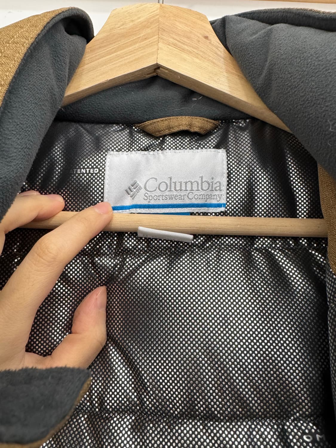 컬럼비아 덕다운 후드 야상 패딩 점퍼(네고 가능) 상품이미지2