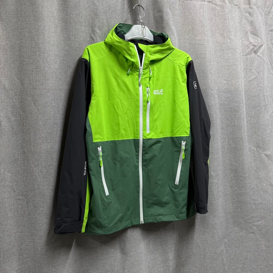 [L] 잭울프스킨 고프코어 기능성 바람막이 상품이미지3