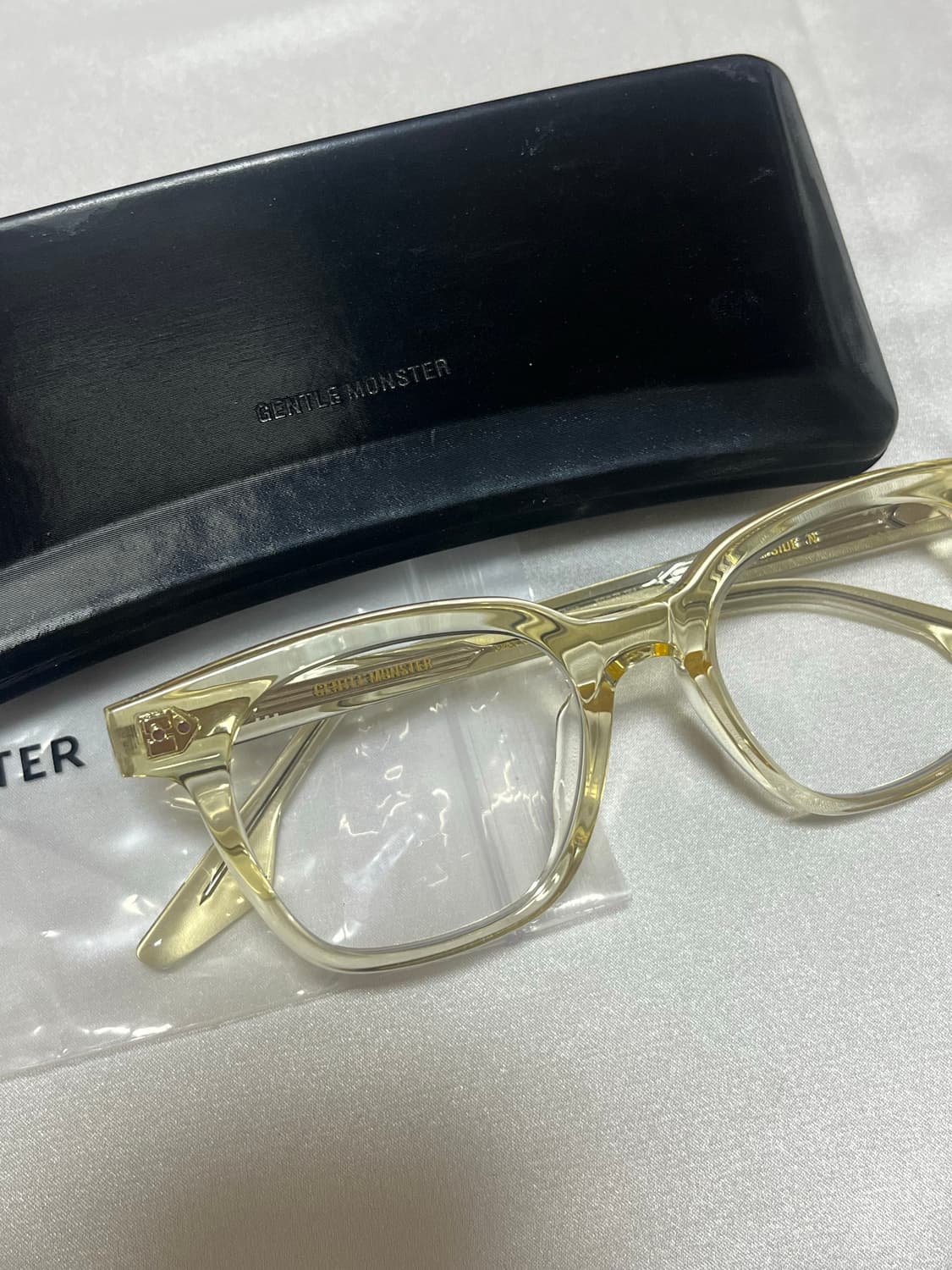 젠틀몬스터 사우스사이드 N C2 (옐로우&클리어) 상품이미지7