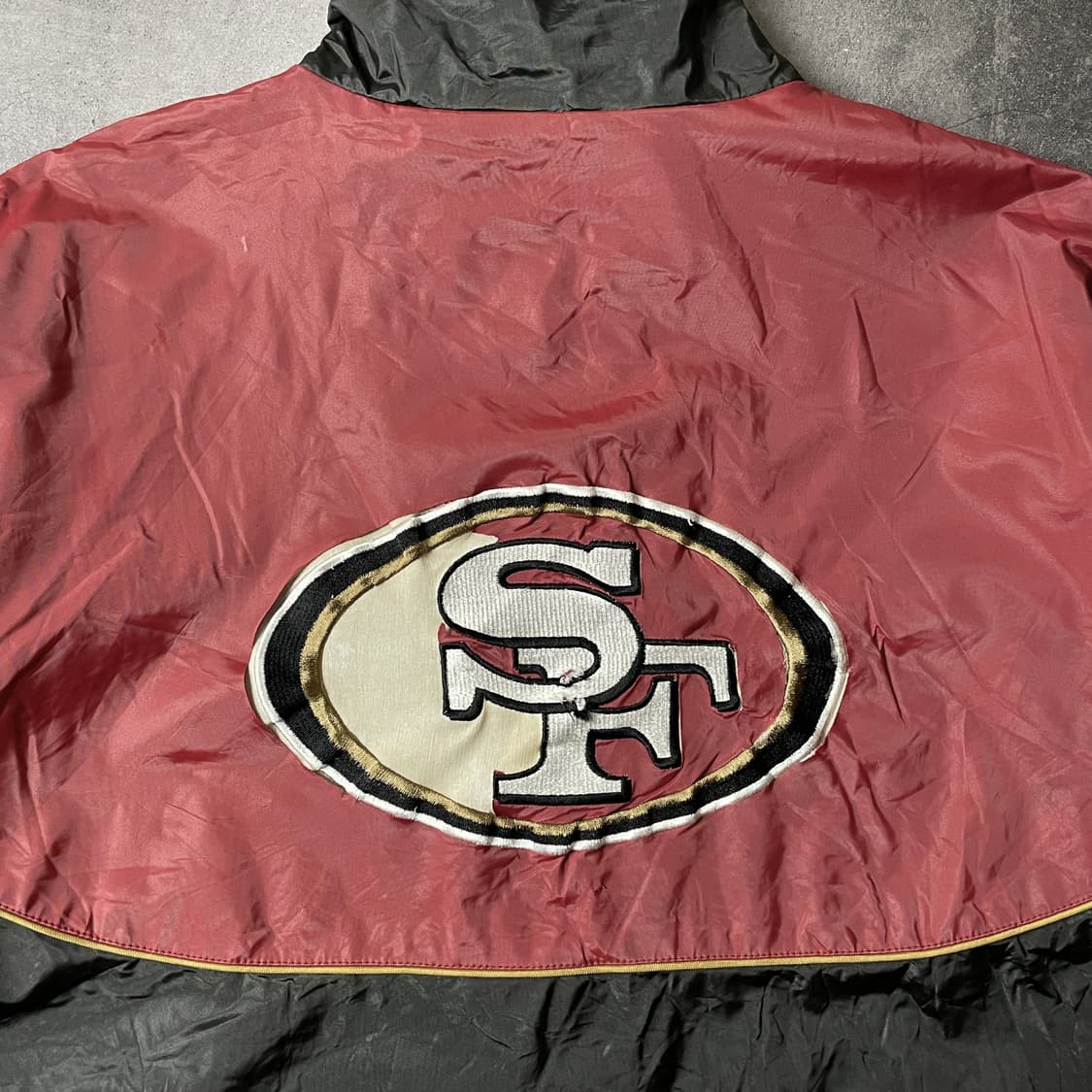 NFL 빈티지 레드&블랙 윈드브레이커 A00386 상품이미지6