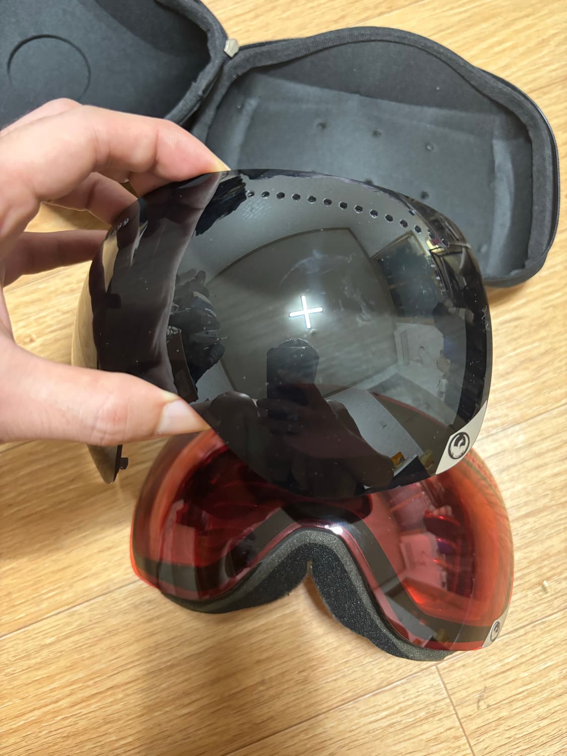 드래곤 스키 고글 레드/블랙 렌즈 케이스 포함 상품이미지3